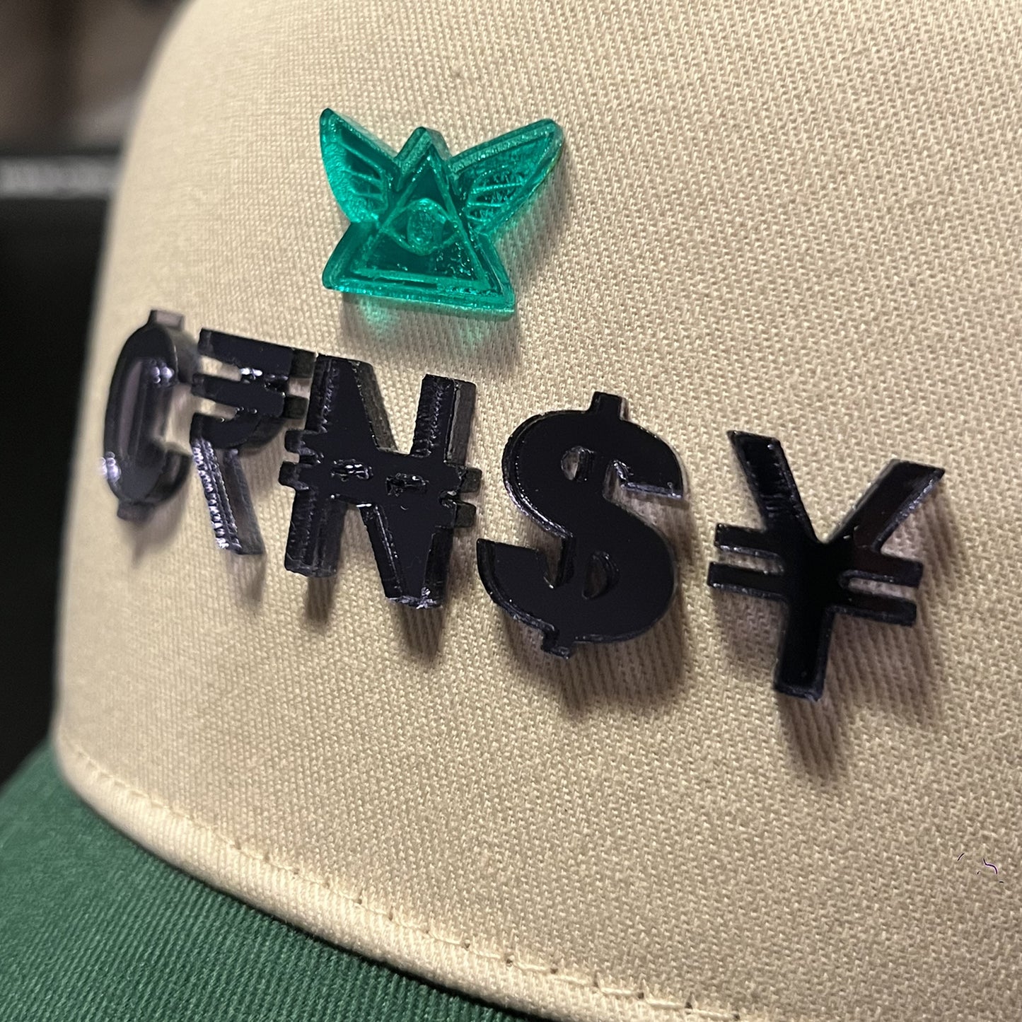 TAN/GREEN